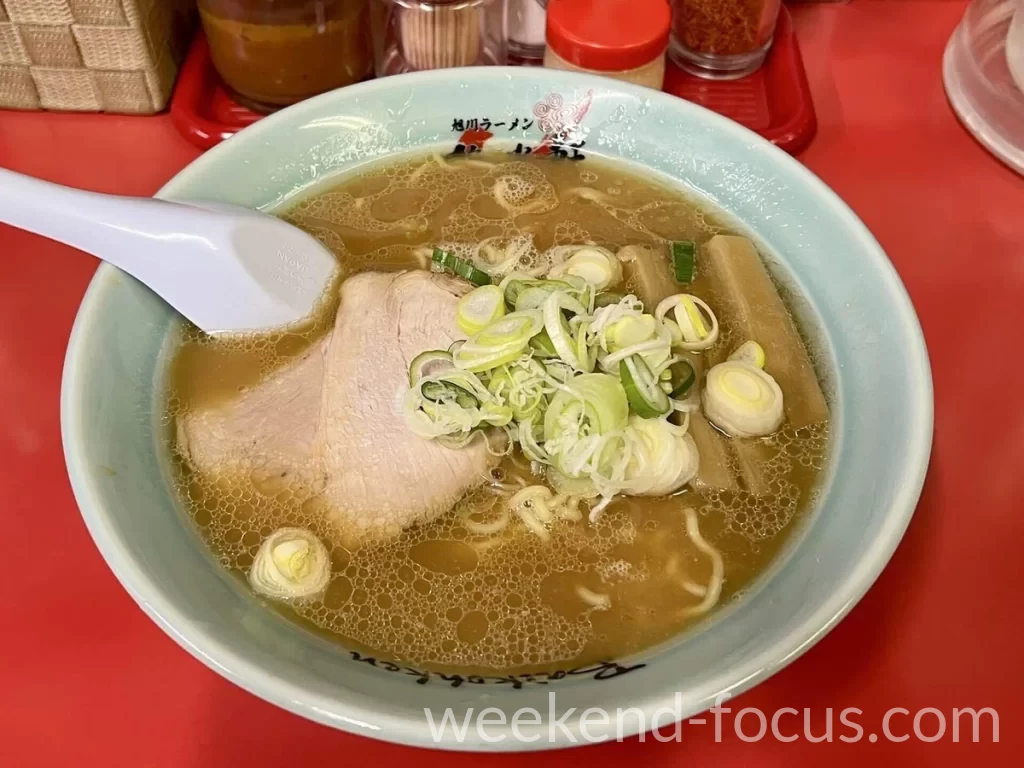 旭川ラーメン 梅光軒 旭川本店 醤油ラーメン (1,030円)